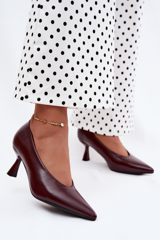 Spitze Schuhe mit Absätzen in Bordeaux Silenta