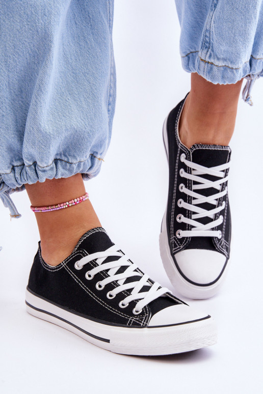 Klassische niedrige Damensneaker in Schwarz Vegas
