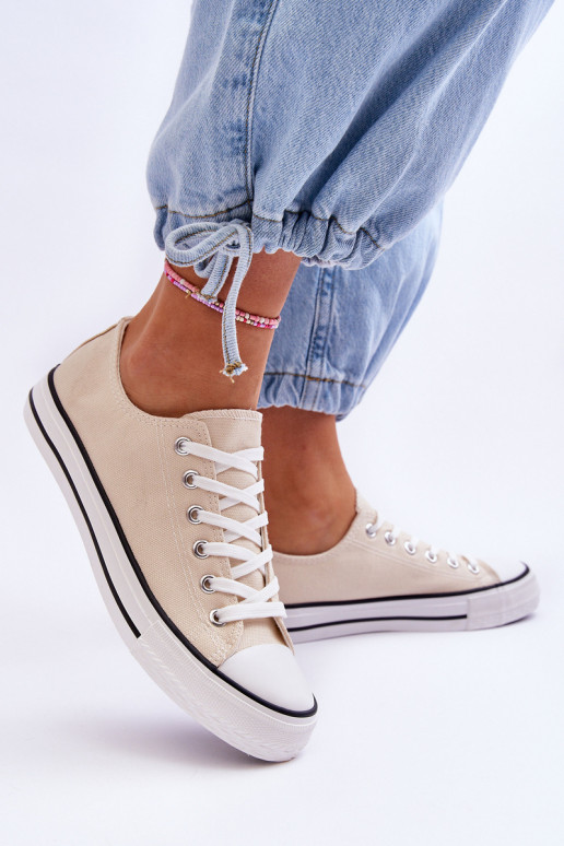 Klassische niedrige Damensneaker in Elfenbein Vegas