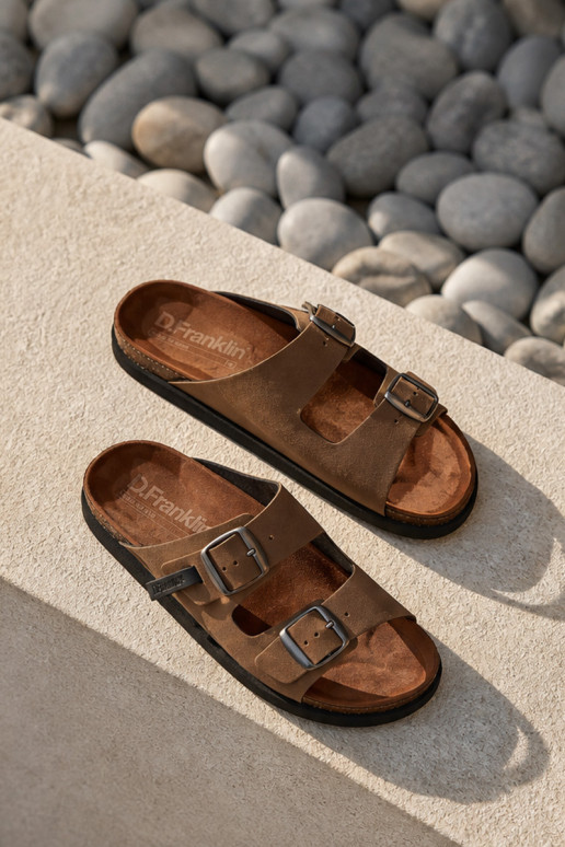 Herrenlederslipper mit Schnallen D.Franklin DFSH407017 braun