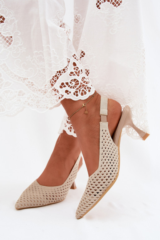 mit durchbrochenen Elementen  Sandalen mit hohen Absätzen Typu Klepsydra Beige Cherryla