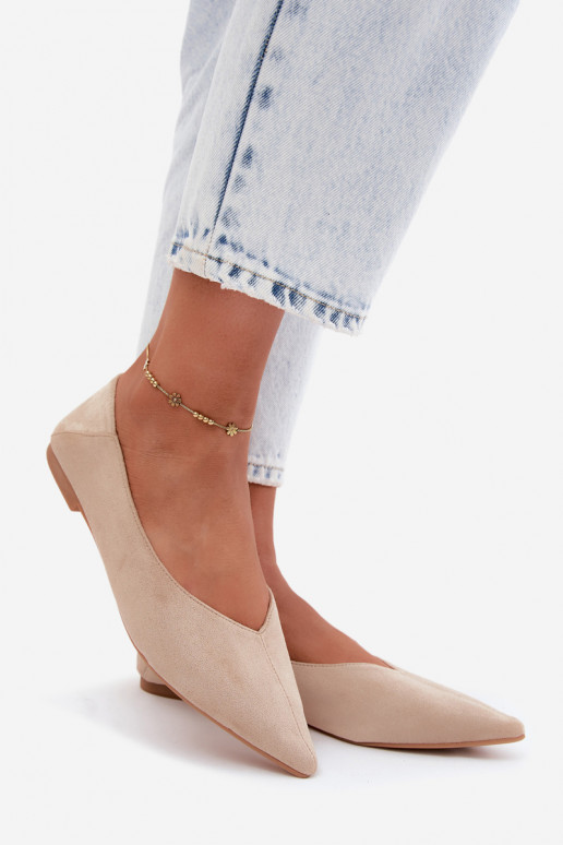 Beige Ballerinas mit spitzen Zehen aus Kunstveloursleder Corabella