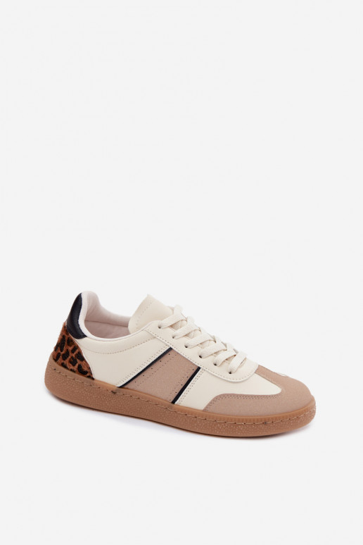Sneaker aus Kunstleder in Sand Corelle