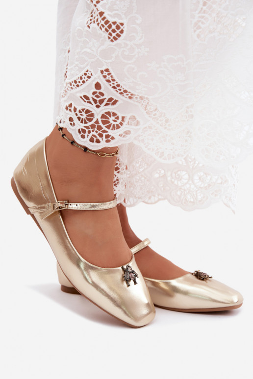 Damen Ballerinas mit Riemen und Schnallen in Goldfarbe aus Kunstleder Pinea