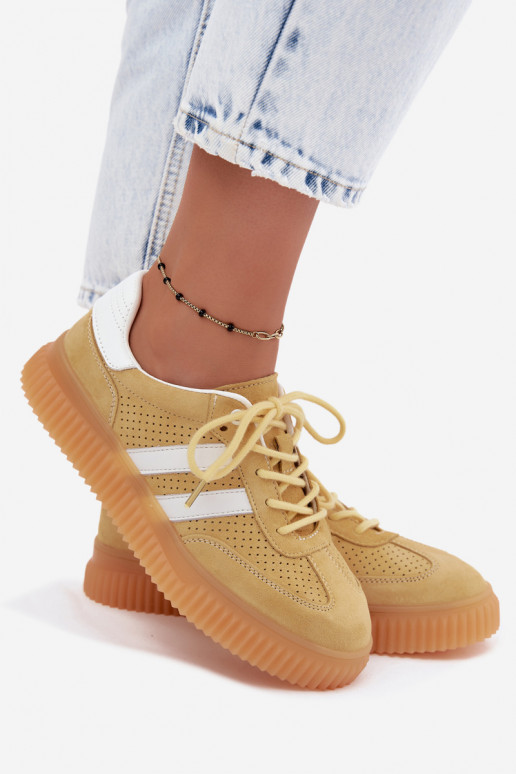 Gelbe Plattform-Sneaker aus Kunstveloursleder Coralia