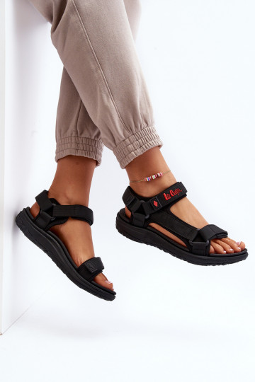 Damen-Sandalen mit klebrigen Verschlüssen in Schwarz Lee Cooper LCIN-26-34-4423L 2