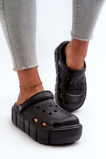 Leichte Damen-Plattformslipper in schwarz Itubia