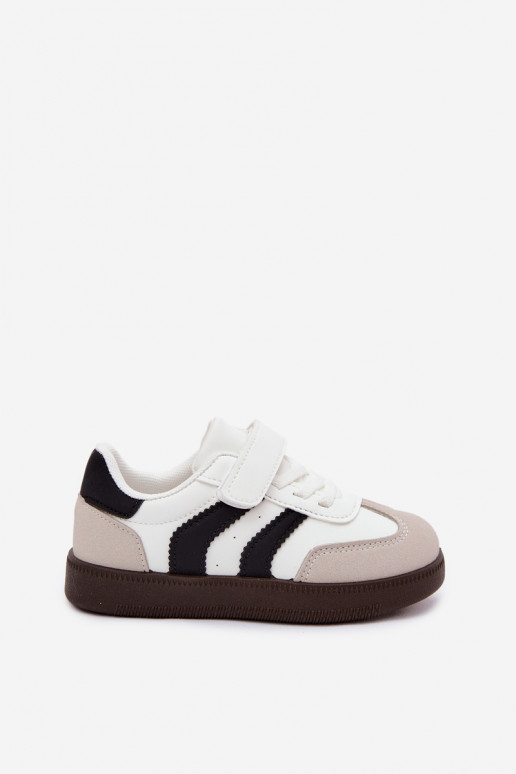 Kindersneaker mit Klettverschlüssen aus Kunstleder in weißer Farbe Ronja