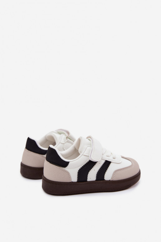 Kindersneaker mit Klettverschlüssen aus Kunstleder in weißer Farbe Ronja