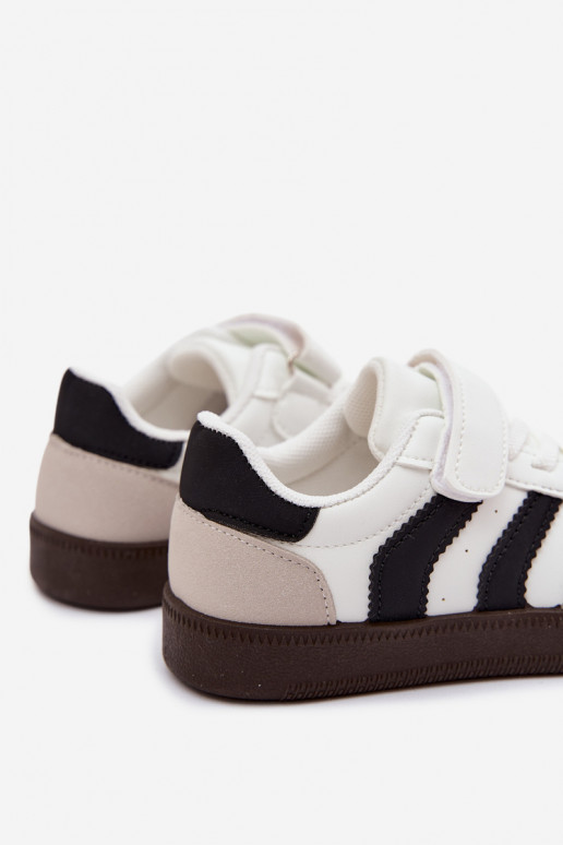 Kindersneaker mit Klettverschlüssen aus Kunstleder in weißer Farbe Ronja