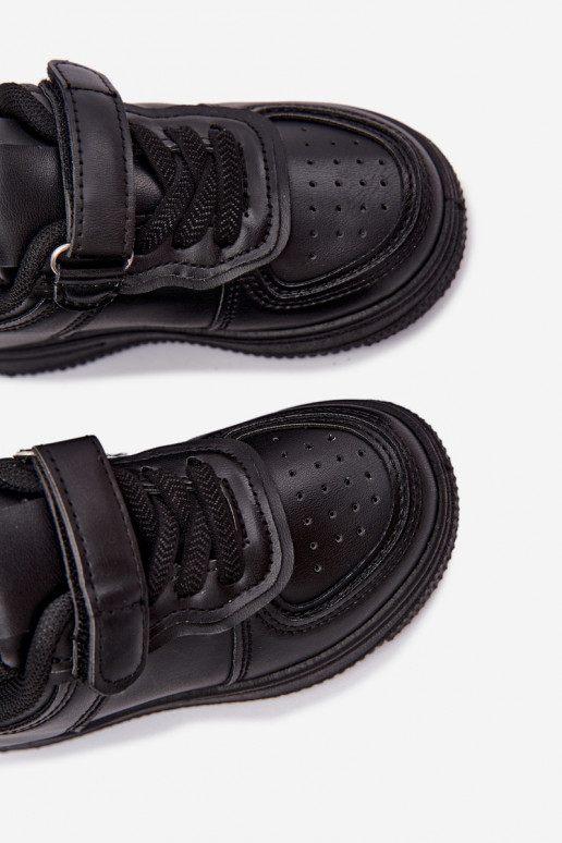 Kindersneaker aus Kunstleder in schwarzer Farbe Liora
