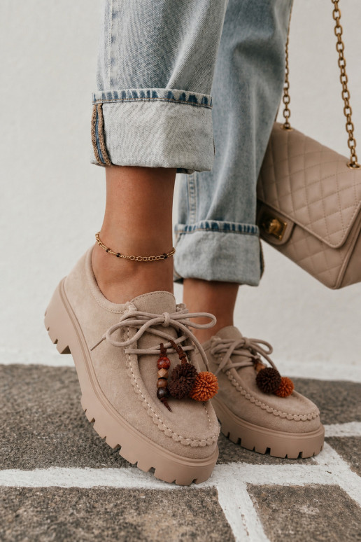 Schuhe mit schönen Details aus Kunstveloursleder in Sand Melonia