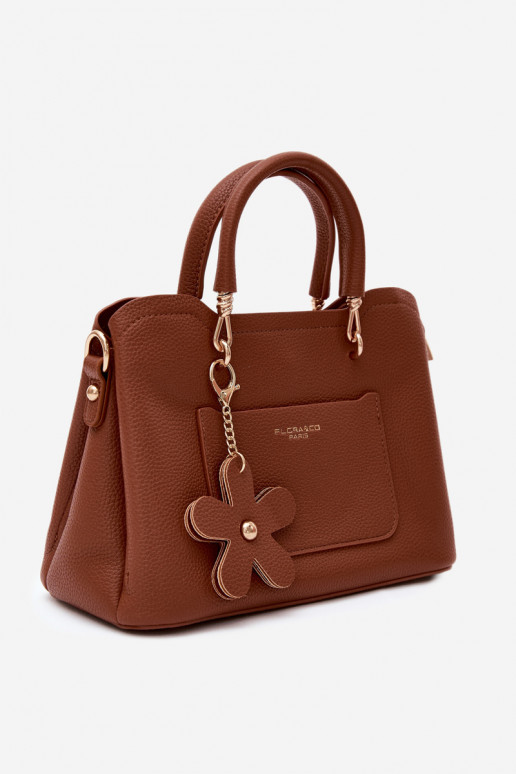 Tasche aus Kunstleder mit Schlüsselanhänger und Blumenmotiven in braun Noomi