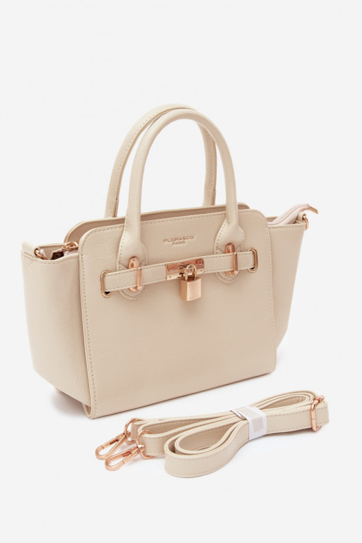 Typ Tasche aus Kunstleder in hellem Sand Odelia