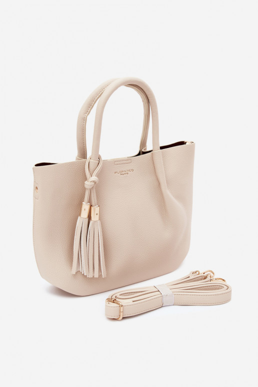 Handtasche aus Kunstleder in hellem Sand Fleece