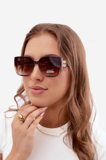 Sonnenbrille mit dekorativen Details in Braun
