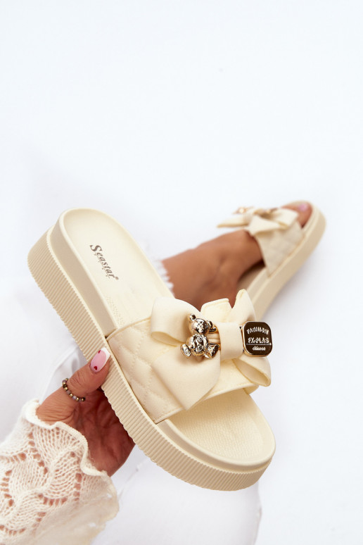 Beige Damenhausschuhe mit Schleifen und Teddybären Katterina