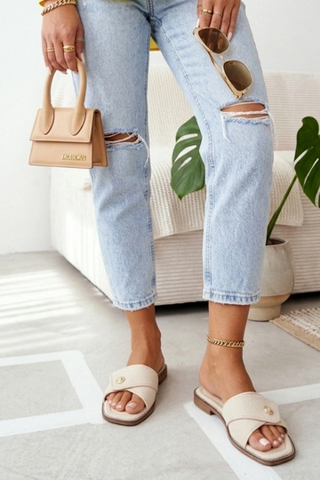 Braune elegante Damenclogs mit Verzierung Prudence 2