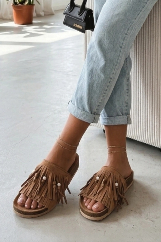Dunkel sandfarbene Damenclogs mit Quasten Flamres Florence
