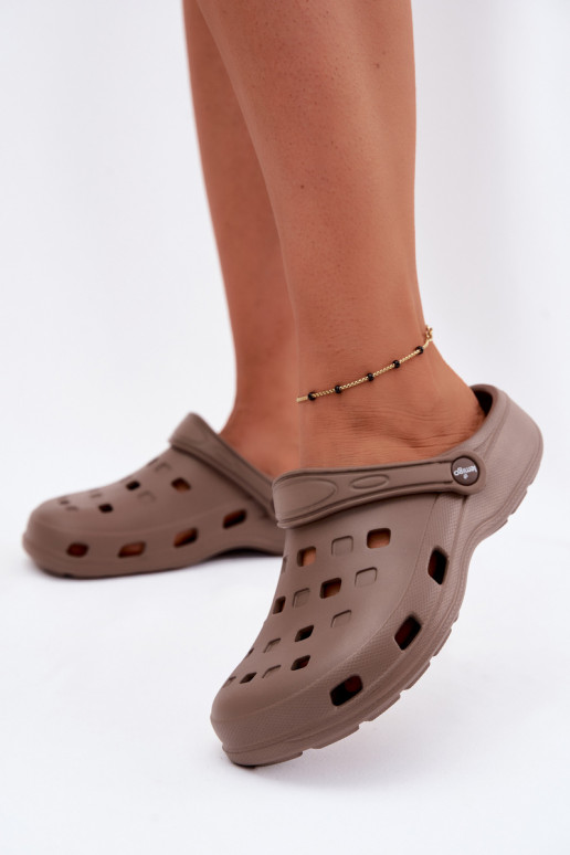 Braune Damen leichte Clogs LEMIGO 806