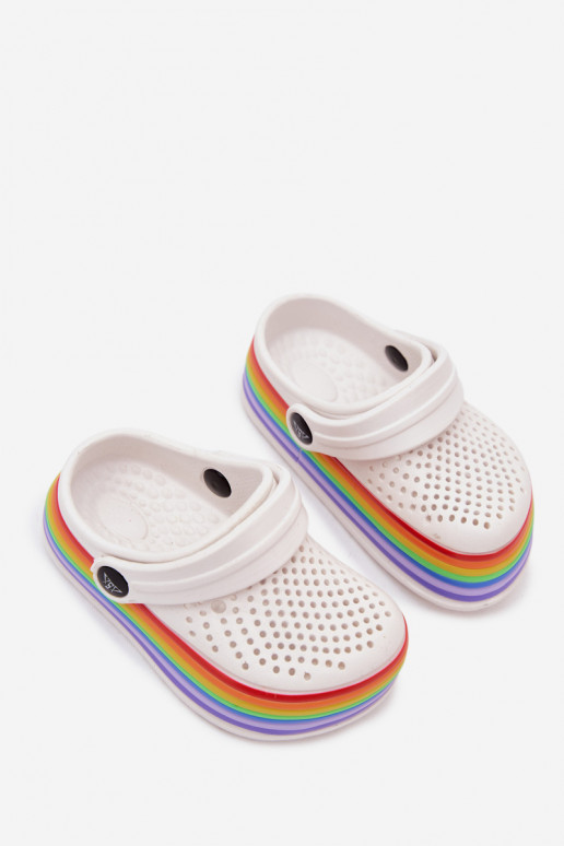 Leichte weiße Kinderclogs mit Riemen Tansy