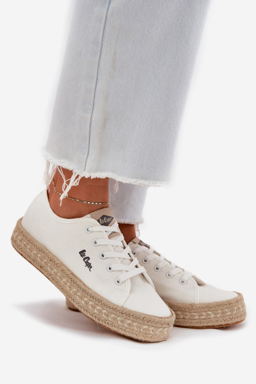 Freizeitschuhe Lee Cooper LCIN-25-44-3217 in Weiß