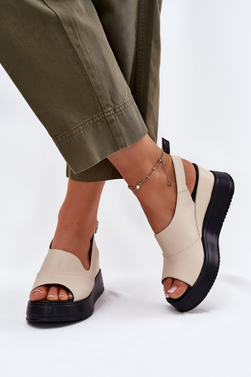 Damen-Ledersandalen auf der Plattform in Sandfarbe Artiker 54C0401
