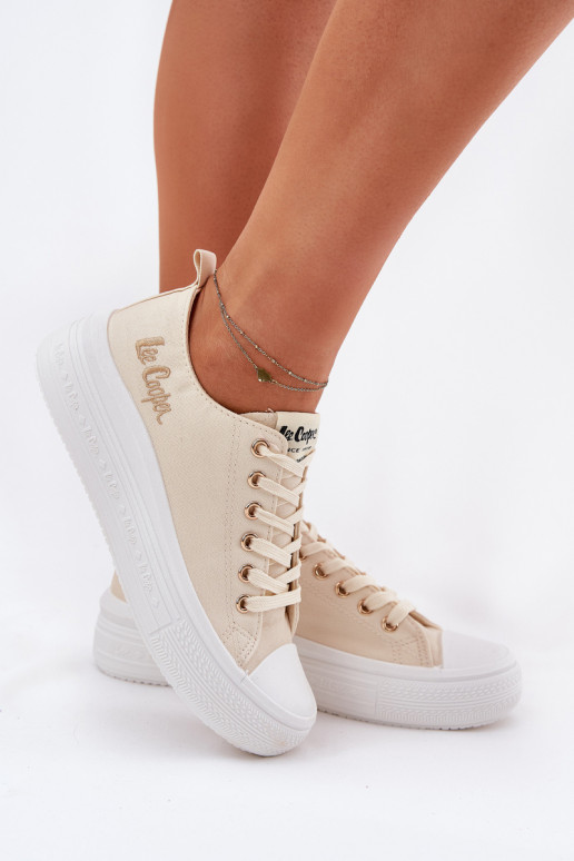 Freizeitschuhe auf der Plattform in Sandfarbe Lee Cooper LCIN-24-44-2464L