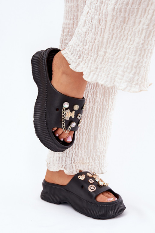 Leichte Damen-Slipper mit goldenen Details und Clips in schwarz Hortiana