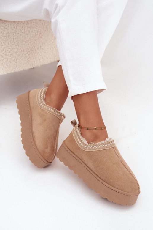 Niedrige Schneestiefel in Sandfarbe mit bestickten Blumen und Plattform Taliah