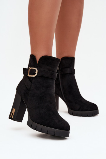 Wärmende Damen-Stiefeletten mit Schnallen, schwarz Nolivira 2
