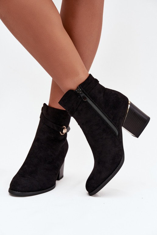 Wärmende Damen-Stiefeletten mit Absätzen und verzierten Absätzen, schwarz Galissa