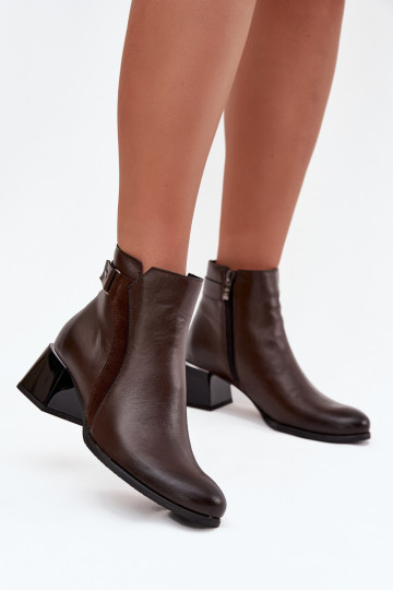 Lederne, wärmende Damen-Stiefeletten mit Absätzen, schokoladenfarben Zazoo 60563 2