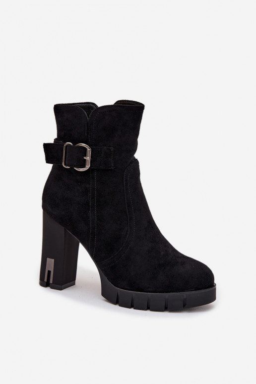 Wärmende Damen-Stiefeletten mit Schnallen in Schwarz Selisse