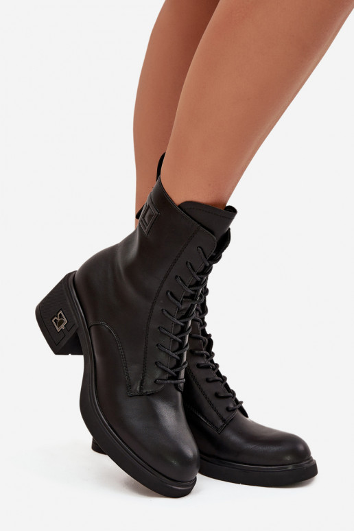 Wärmende Damen-Stiefeletten aus Naturleder Vinceza 66819 in Schwarz