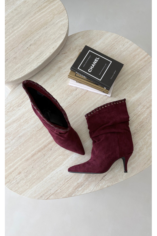 Falten ankle boots mit dünnen Absätzen in burgunderfarbener Herella