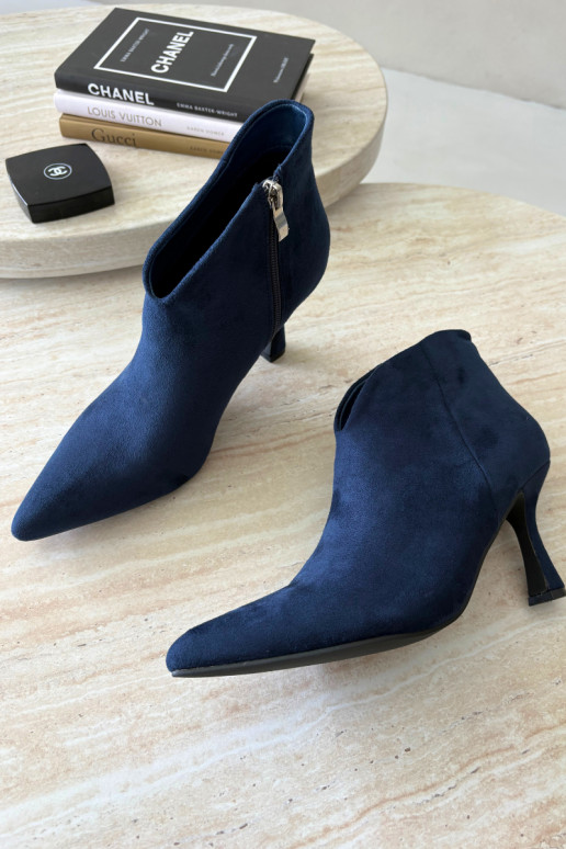 Damen Stiefeletten auf schmalem Absatz mit spitzem Zehen in dunkelblauer Bessia