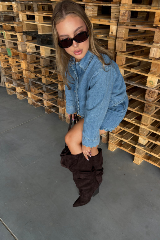Damen Overknee-Stiefel mit gebogener Oberseite und Absätzen aus Wildleder in schokoladenfarbener Durela