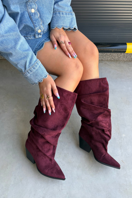 Damen Overknee-Stiefel mit gebogener Oberseite und Absätzen aus Wildleder in burgunderfarbener Durela