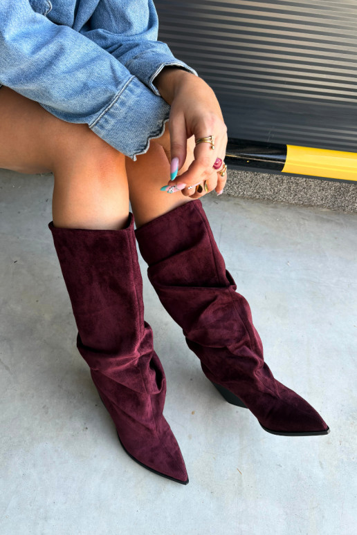 Damen Overknee-Stiefel mit gebogener Oberseite und Absätzen aus Wildleder in burgunderfarbener Durela
