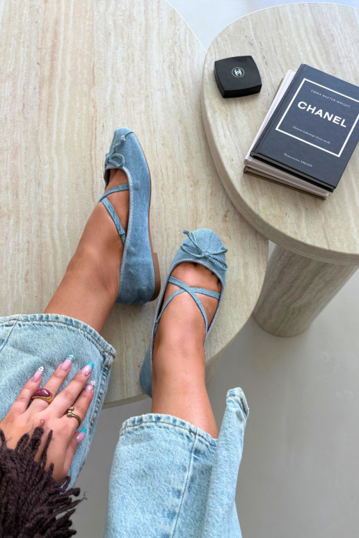 Denim Ballerinas mit Bändern Kokardką