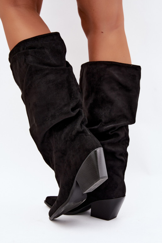 Damen Overknee-Stiefel mit gebogener Oberseite und Absätzen aus Wildleder in schwarzer Durela