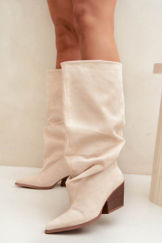 Damen Overknee-Stiefel mit gebogener Oberseite und Absätzen aus Wildleder in sandfarbener Durela