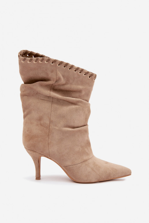 Falten ankle boots mit dünnen Absätzen in sandfarbener Herella