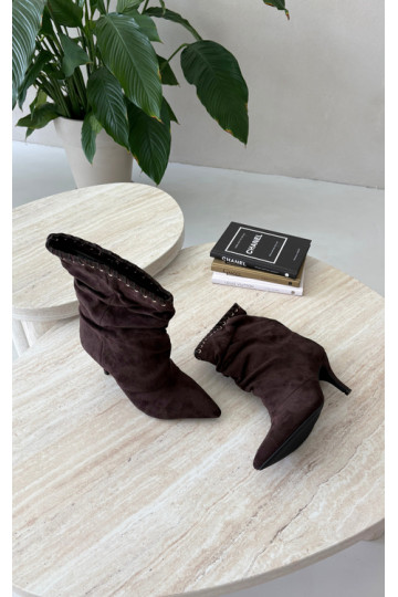 Falten ankle boots mit dünnen Absätzen in schokoladenfarbener Herella 2