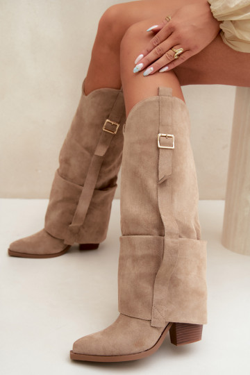 Damen Overknee-Stiefel mit Absätzen, Rüschen und Schnallen in sandfarbener Caster