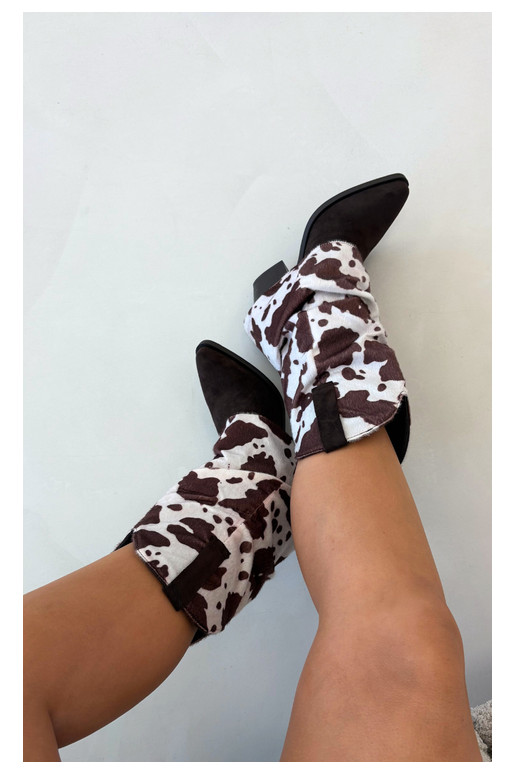 Cowboy-Stil ankle boots mit gebogenem Schaft und Absätzen in brauner Havie