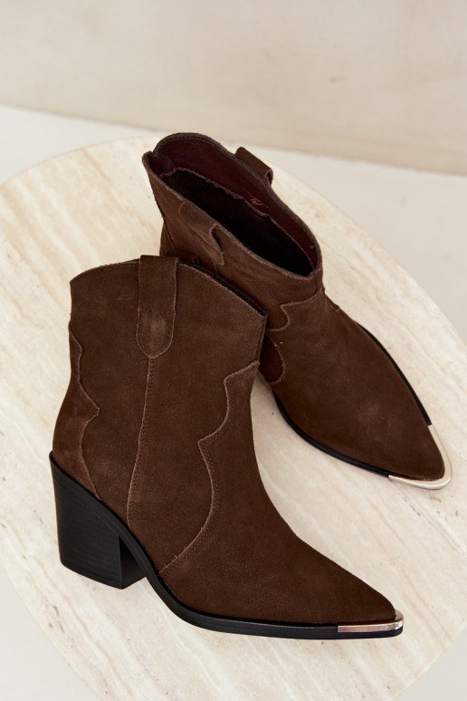 Schokoladenfarbene Wildleder-Cowboystiefel mit Isolierung und Absätzen Pelsa