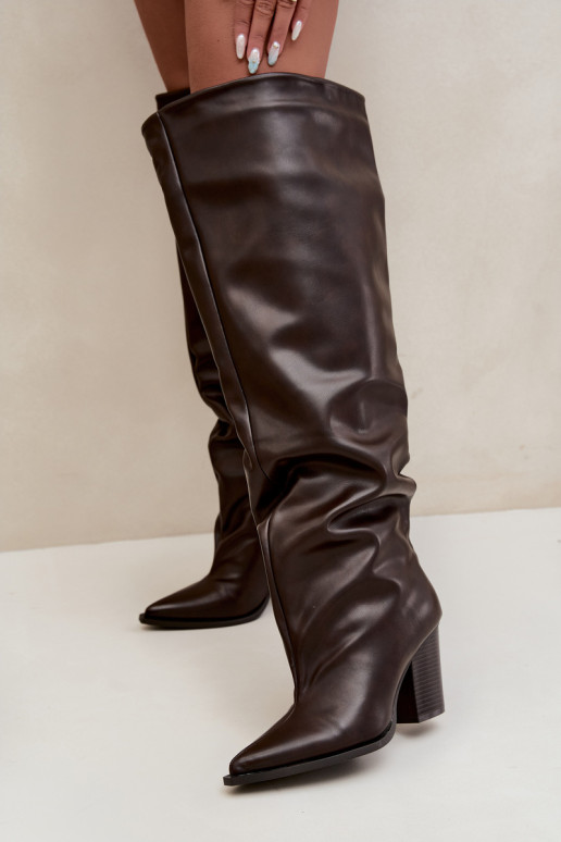 Damen lange Stiefel mit Absatz im Slipper-Stil aus schokoladenfarbenem Kunstleder Anica