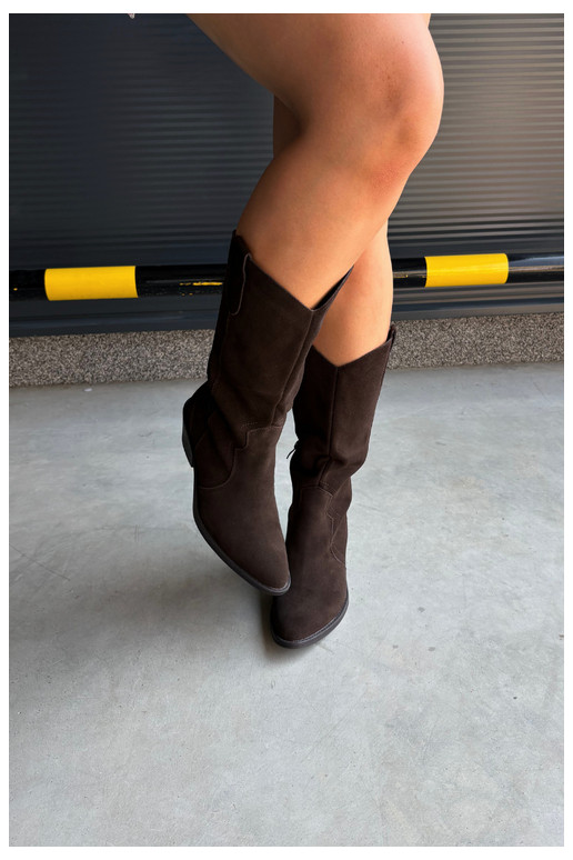Kniehohe Cowboy-Stiefel aus natürlichem Wildleder mit Isolierung und Absatz in Schokoladenfarbe Radley